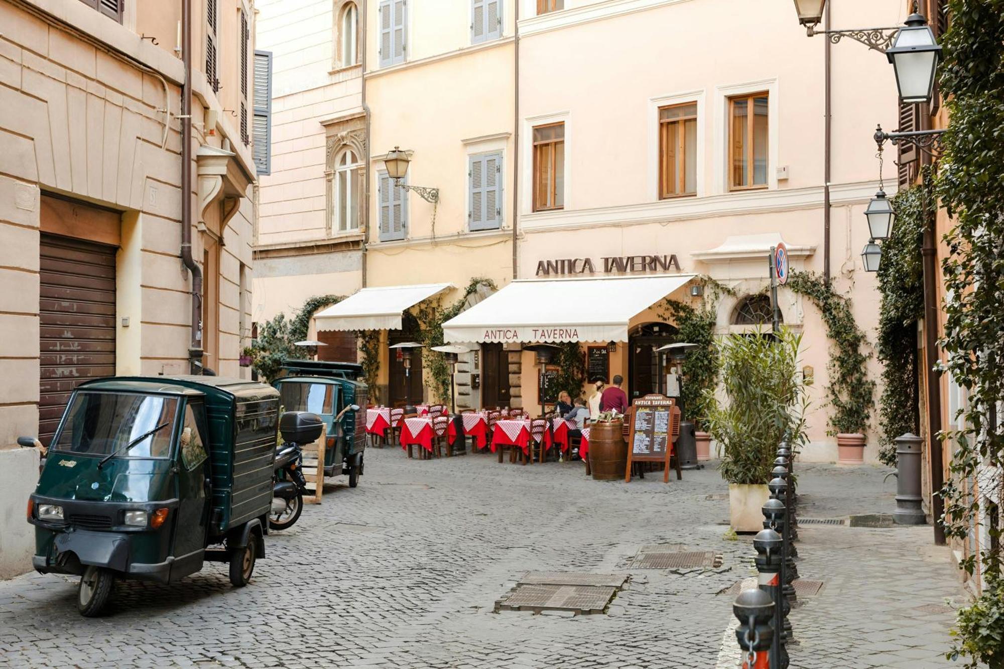 Sonder By Marriott Bonvoy Palazzo Taverna Apartments Piazza Navona - Rome — Foto 1